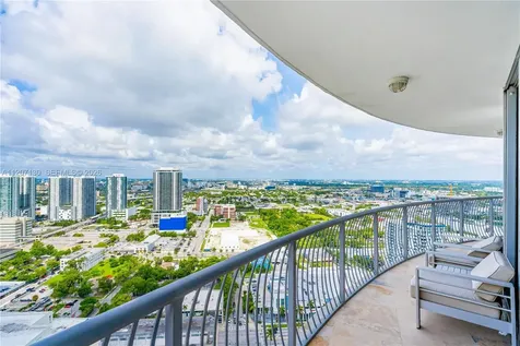 1750 N Bayshore Drive Miami FL 33132