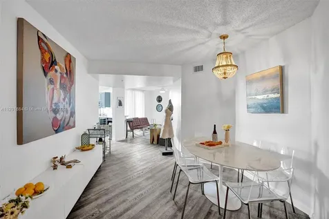 520 SE 5th Avenue Fort Lauderdale FL 33301
