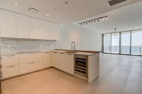 15701 Collins Avenue Sunny Isles Beach FL 33160