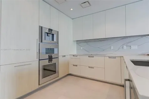 15701 Collins Avenue Sunny Isles Beach FL 33160