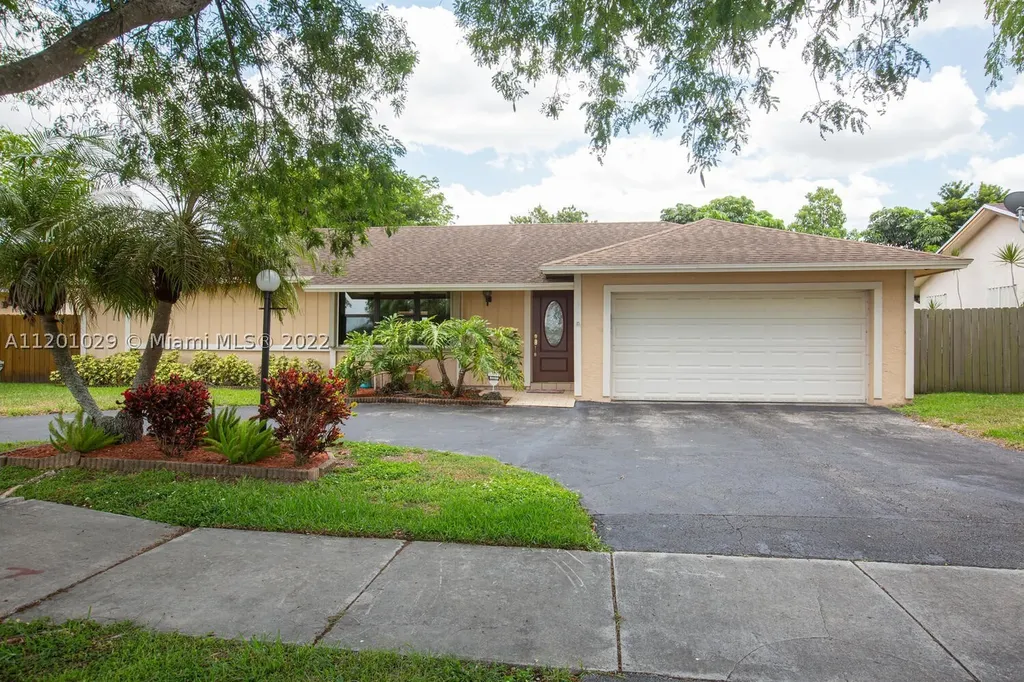 13610 SW 96th Street Miami FL 33186