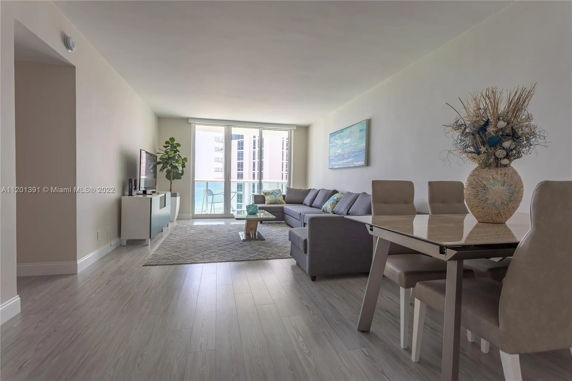 3901 S Ocean Drive Hollywood FL 33019