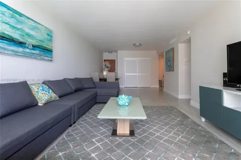 3901 S Ocean Drive Hollywood FL 33019