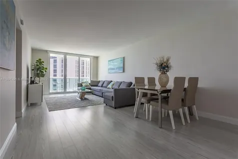3901 S Ocean Drive Hollywood FL 33019