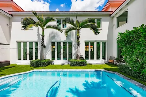 927 Sunset Road Coral Gables FL 33143