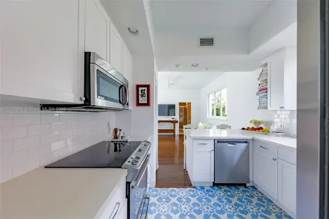 927 Sunset Road Coral Gables FL 33143