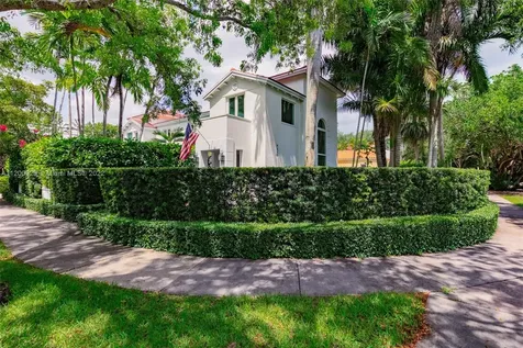 927 Sunset Road Coral Gables FL 33143