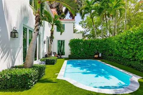 927 Sunset Road Coral Gables FL 33143