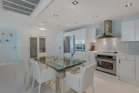 2301 Collins Avenue Miami Beach FL 33139