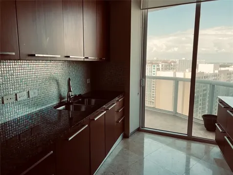 16001 Collins Avenue Sunny Isles Beach FL 33160