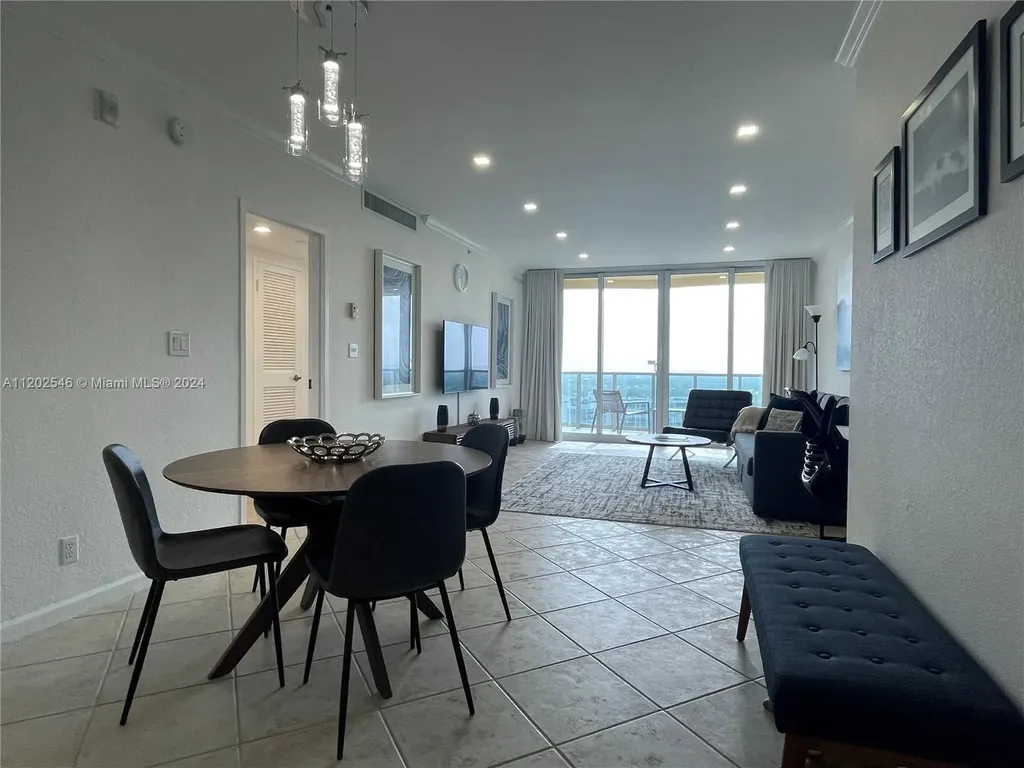 2501 S Ocean Drive Hollywood FL 33019