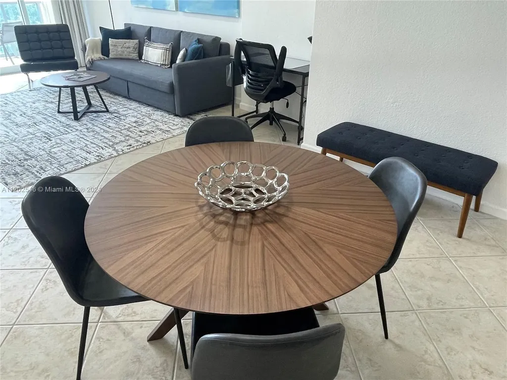 2501 S Ocean Drive Hollywood FL 33019