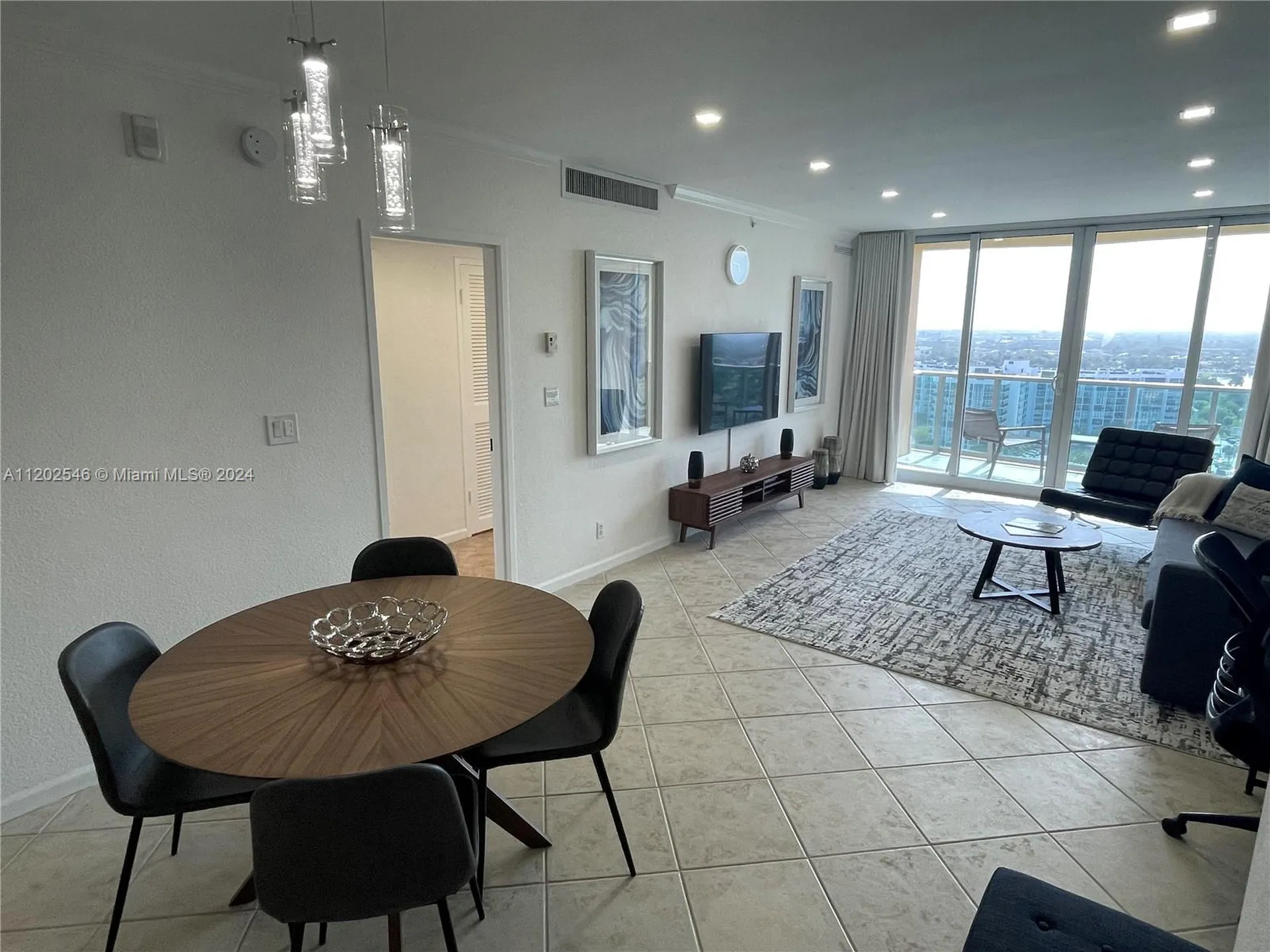 2501 S Ocean Drive Hollywood FL 33019