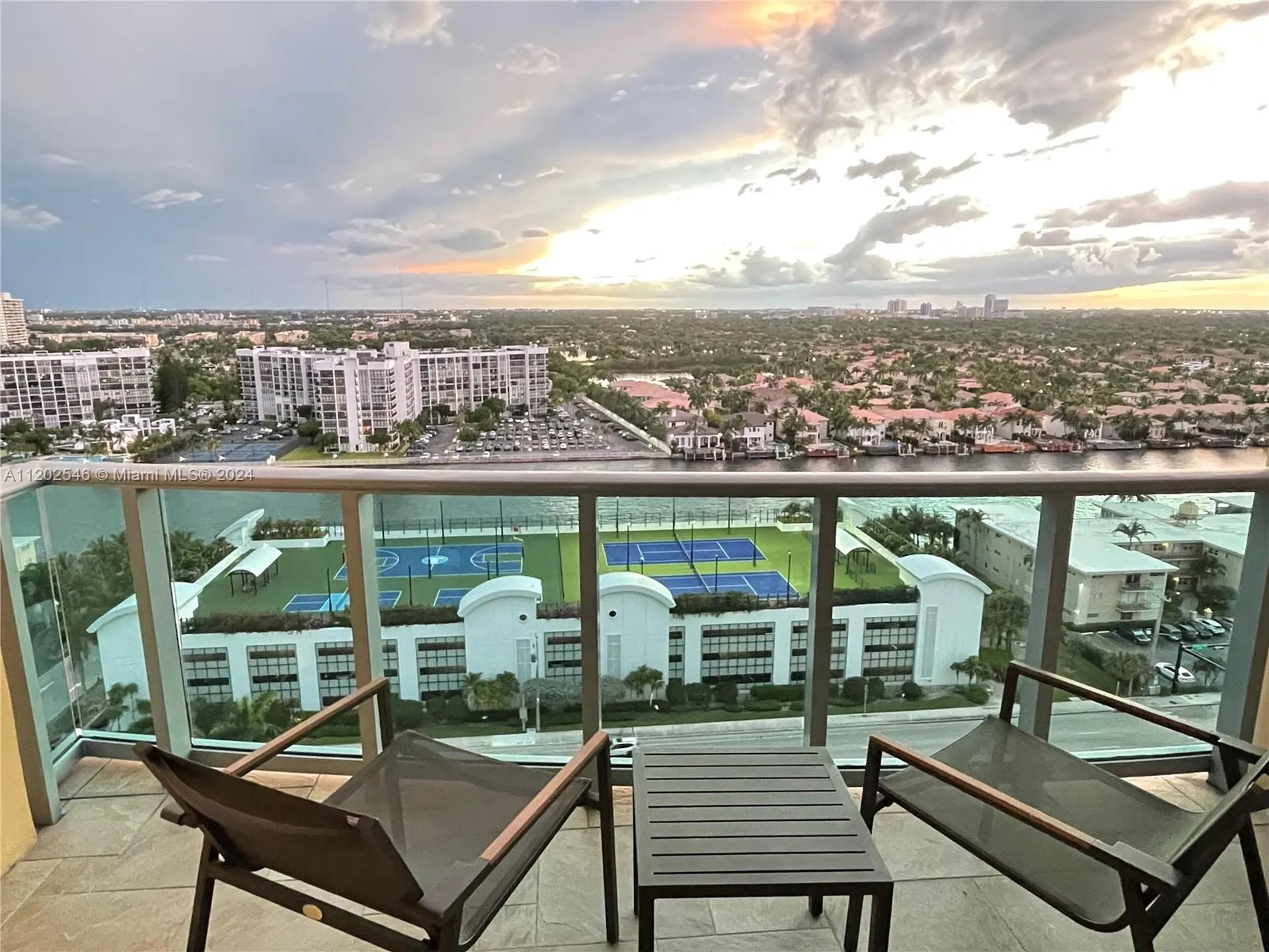 2501 S Ocean Drive Hollywood FL 33019