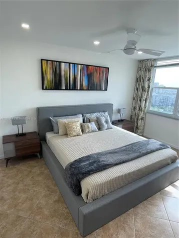 2501 S Ocean Drive Hollywood FL 33019