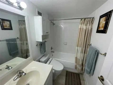 2501 S Ocean Drive Hollywood FL 33019