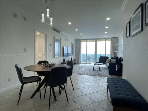 2501 S Ocean Drive Hollywood FL 33019