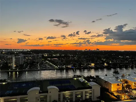 2501 S Ocean Drive Hollywood FL 33019