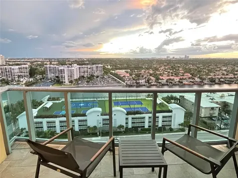 2501 S Ocean Drive Hollywood FL 33019