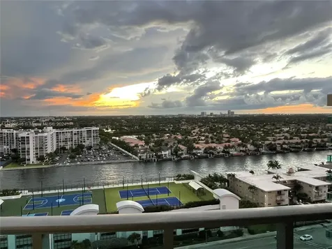 2501 S Ocean Drive Hollywood FL 33019