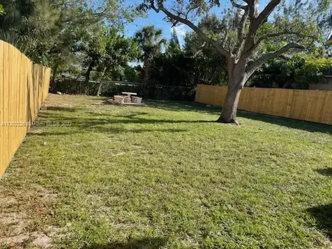 740 SW 10th Street Pompano Beach FL 33060