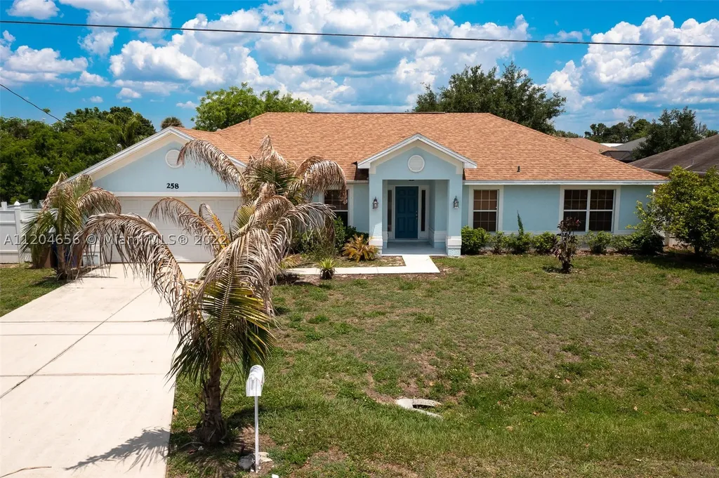 258 North Avenue Lehigh Acres FL 33936