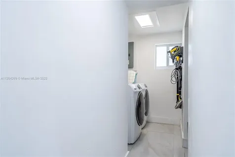 8740 SW 126th Terrace Miami FL 33176