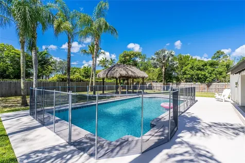 8740 SW 126th Terrace Miami FL 33176