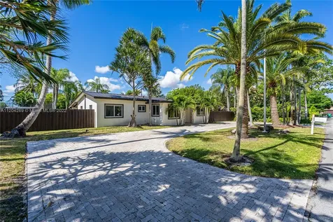8740 SW 126th Terrace Miami FL 33176