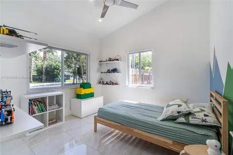 8740 SW 126th Terrace Miami FL 33176