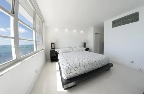 5601 Collins Avenue Miami Beach FL 33140