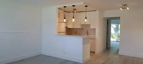155 Easthampton G West Palm Beach FL 33417