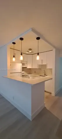 155 Easthampton G West Palm Beach FL 33417