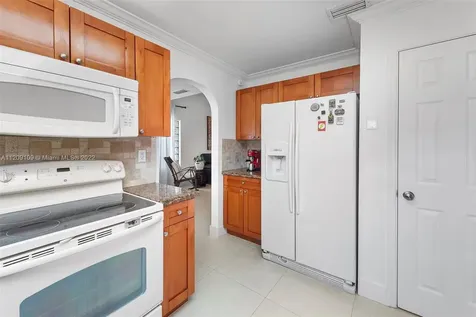 1291 NW 192nd Way Pembroke Pines FL 33029