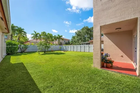 1291 NW 192nd Way Pembroke Pines FL 33029