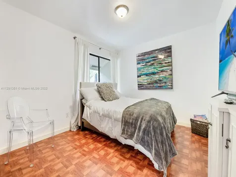 9360 SW 68th Street Miami FL 33173