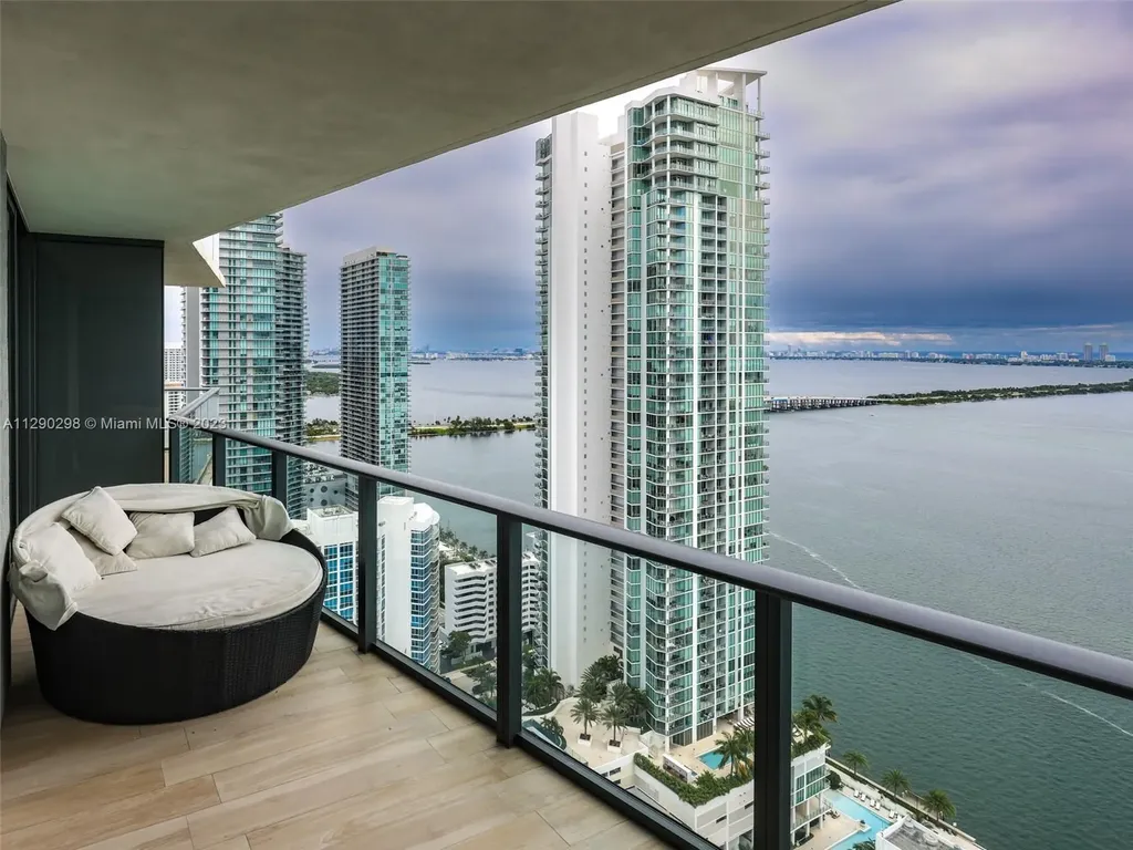 460 NE 28th Street Miami FL 33137