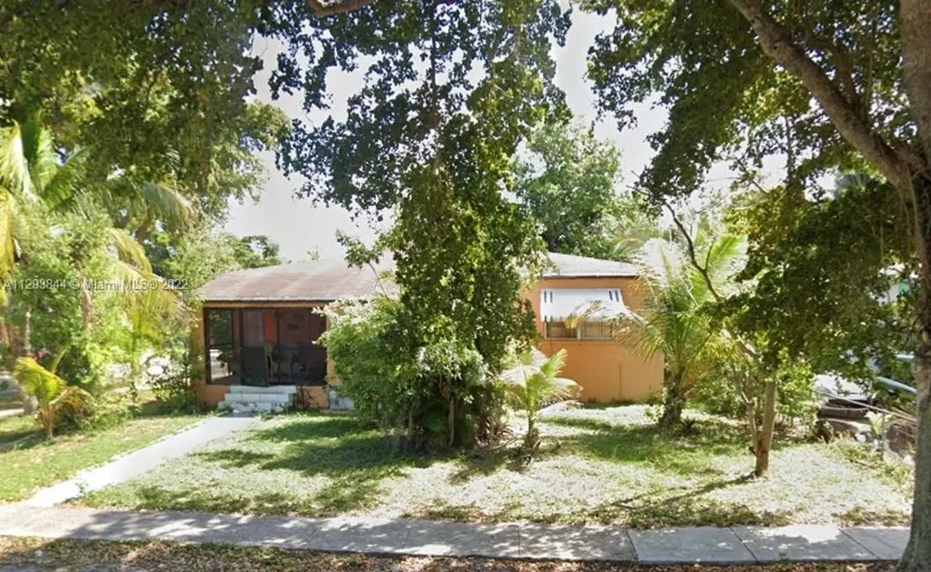 17091 NE 5th Court North Miami Beach FL 33162