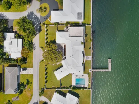 9767 NE 13th Avenue Miami Shores FL 33138