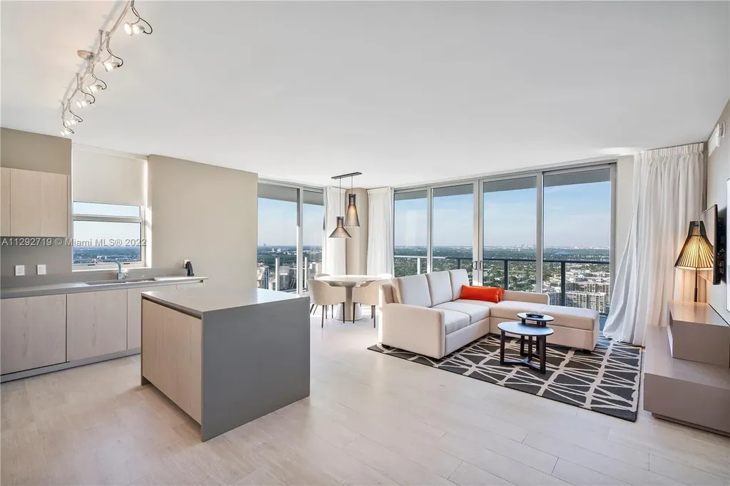 4010 S Ocean Drive Hollywood FL 33019