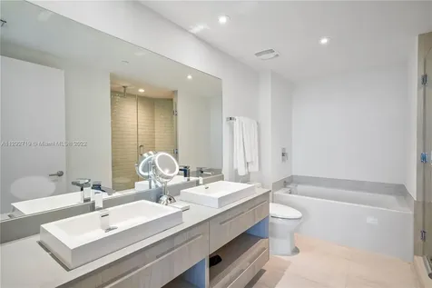 4010 S Ocean Drive Hollywood FL 33019
