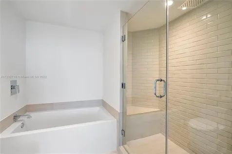 4010 S Ocean Drive Hollywood FL 33019