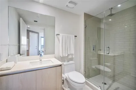 4010 S Ocean Drive Hollywood FL 33019