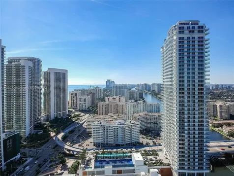 4010 S Ocean Drive Hollywood FL 33019