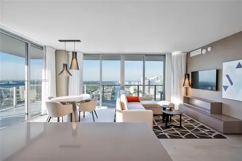 4010 S Ocean Drive Hollywood FL 33019