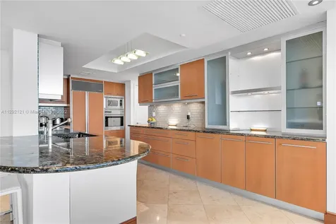 400 Alton Road Miami Beach FL 33139