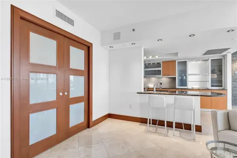 400 Alton Road Miami Beach FL 33139