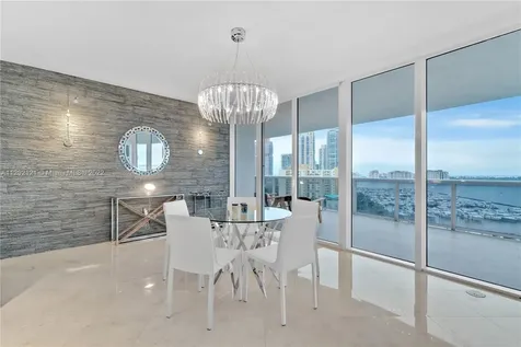 400 Alton Road Miami Beach FL 33139
