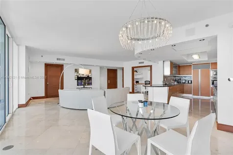 400 Alton Road Miami Beach FL 33139