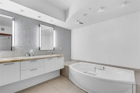 400 Alton Road Miami Beach FL 33139